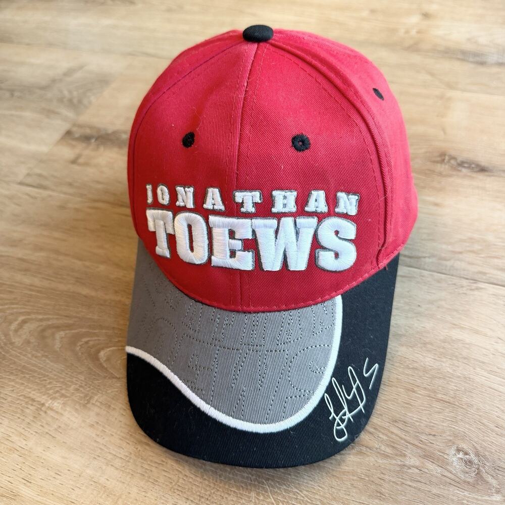 Jonathan Toews #19 Chicago Blackhawks Sogo Sport NHLPA Hat Cap Red Black Grey